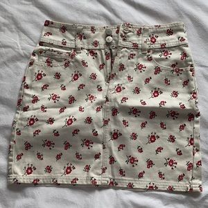 urban outfitters mini skirt